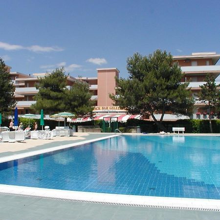 Flats Valbella Apartment Bibione Bagian luar foto